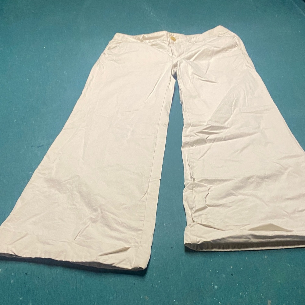 Old Navy Mid-Rise Pants in Cream
